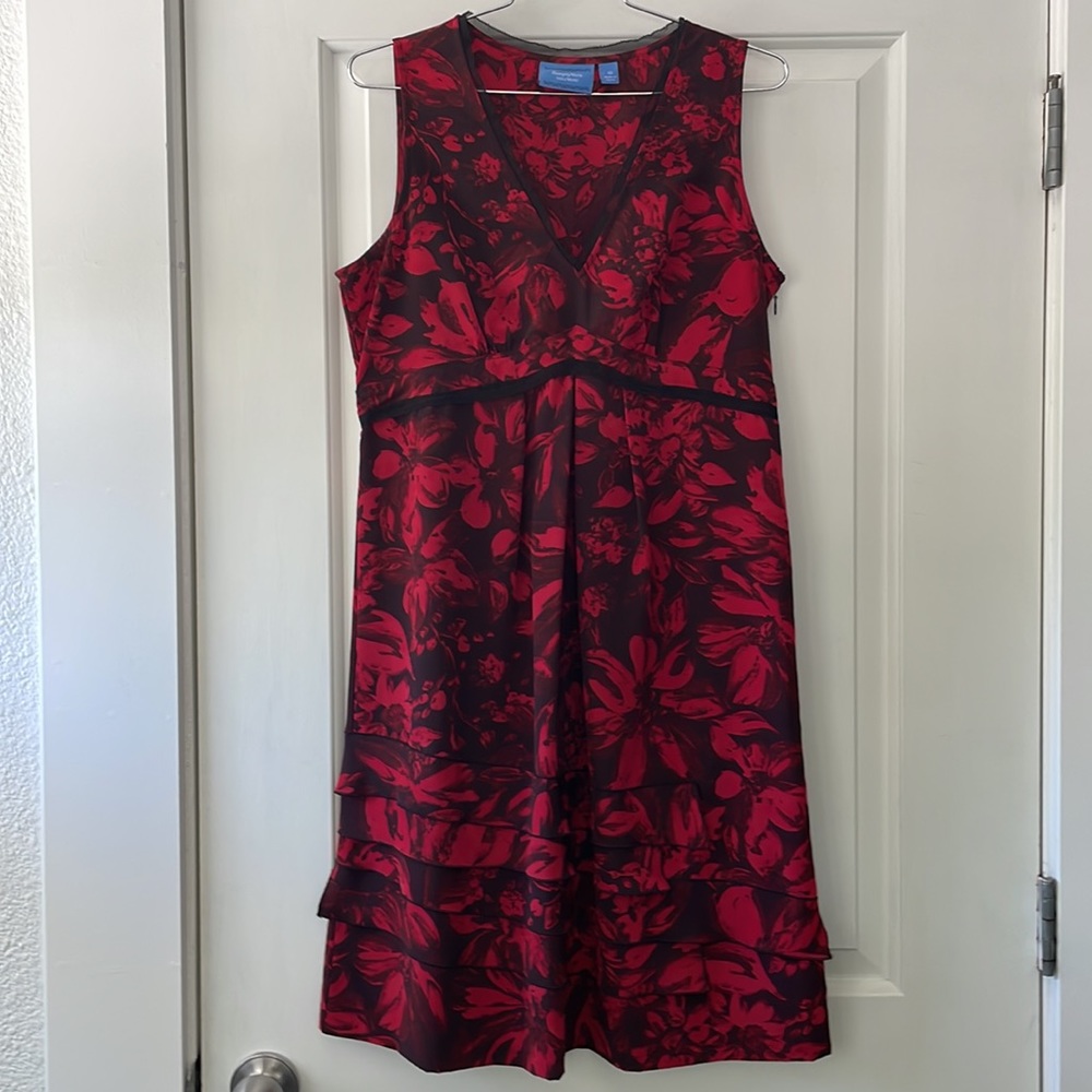 Simply Vera Wang ladies dress